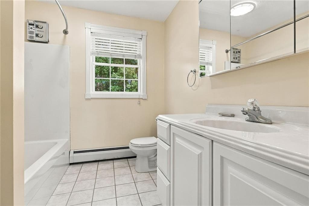 Single Family Residence at 46 A Victory Highway, West Greenwich, photo 21 of 46