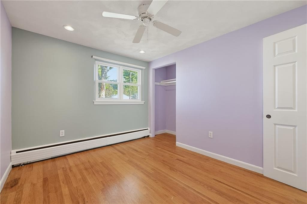 Single Family Residence at 168 Vineyard Road, Warwick, photo 35 of 47