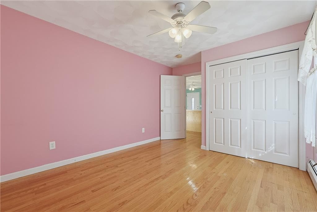 Single Family Residence at 168 Vineyard Road, Warwick, photo 21 of 47