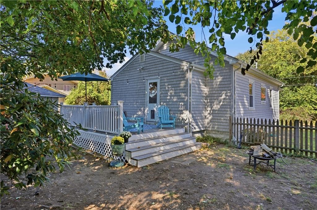 Single Family Residence at 26 Sunset Drive, Barrington, photo 32 of 36
