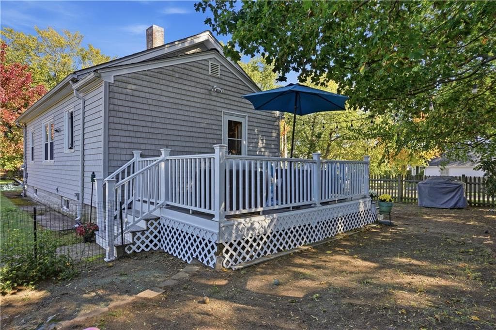 Single Family Residence at 26 Sunset Drive, Barrington, photo 33 of 36