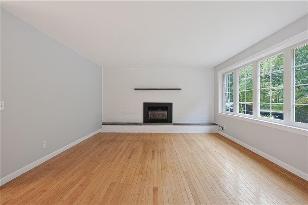 Single Family Residence at 161 Rounds Avenue, East Providence, photo 6 of 44