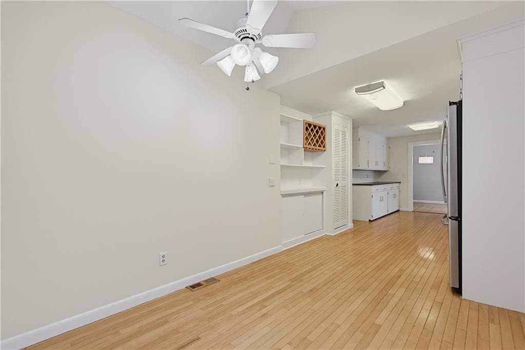 Single Family Residence at 161 Rounds Avenue, East Providence, photo 13 of 44