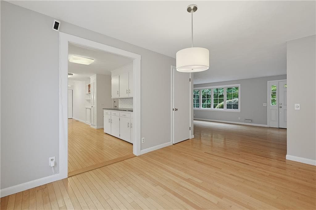 Single Family Residence at 161 Rounds Avenue, East Providence, photo 16 of 44