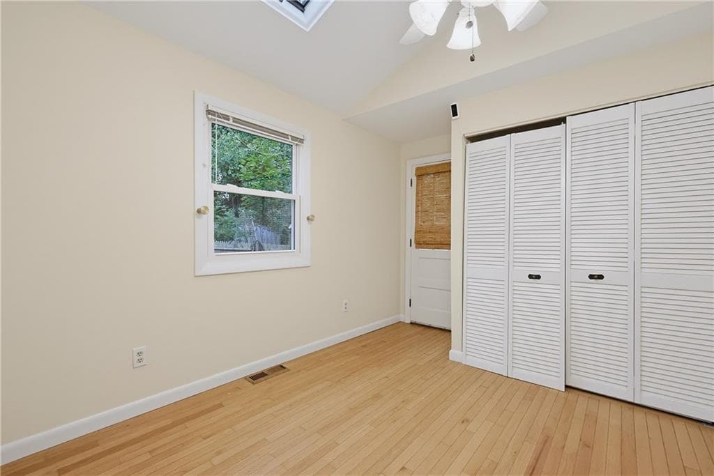 Single Family Residence at 161 Rounds Avenue, East Providence, photo 14 of 44