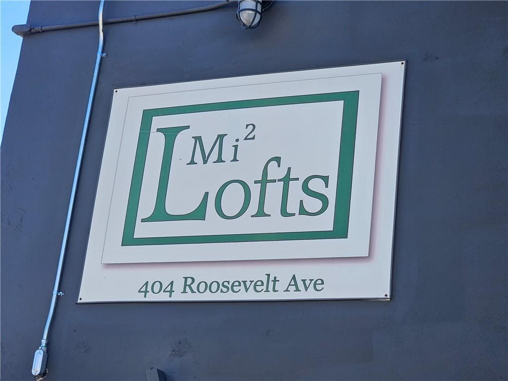 Condominium at 404 Roosevelt Avenue UNIT 401, Central Falls, photo 3 of 4