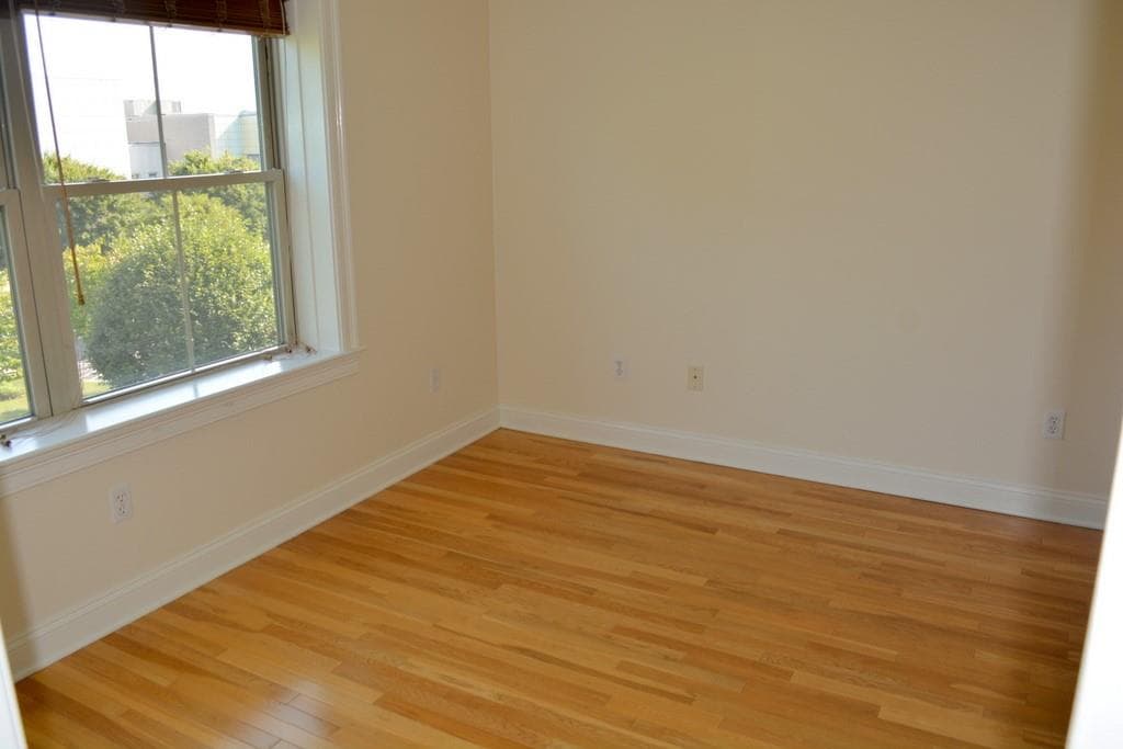 Condominium at 231 Douglas Avenue UNIT 10, Providence, photo 16 of 18