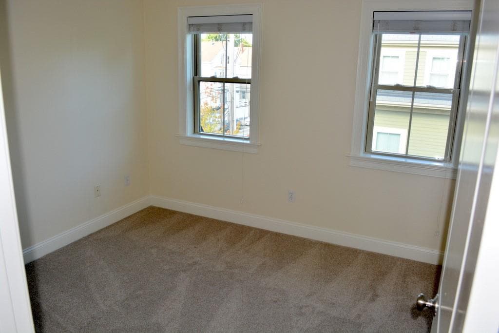 Condominium at 231 Douglas Avenue UNIT 10, Providence, photo 9 of 18