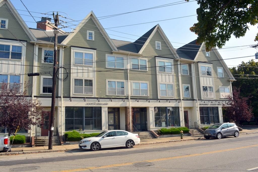 Condominium at 231 Douglas Avenue UNIT 10, Providence, photo 18 of 18