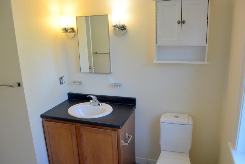 Condominium at 231 Douglas Avenue UNIT 10, Providence, photo 11 of 18