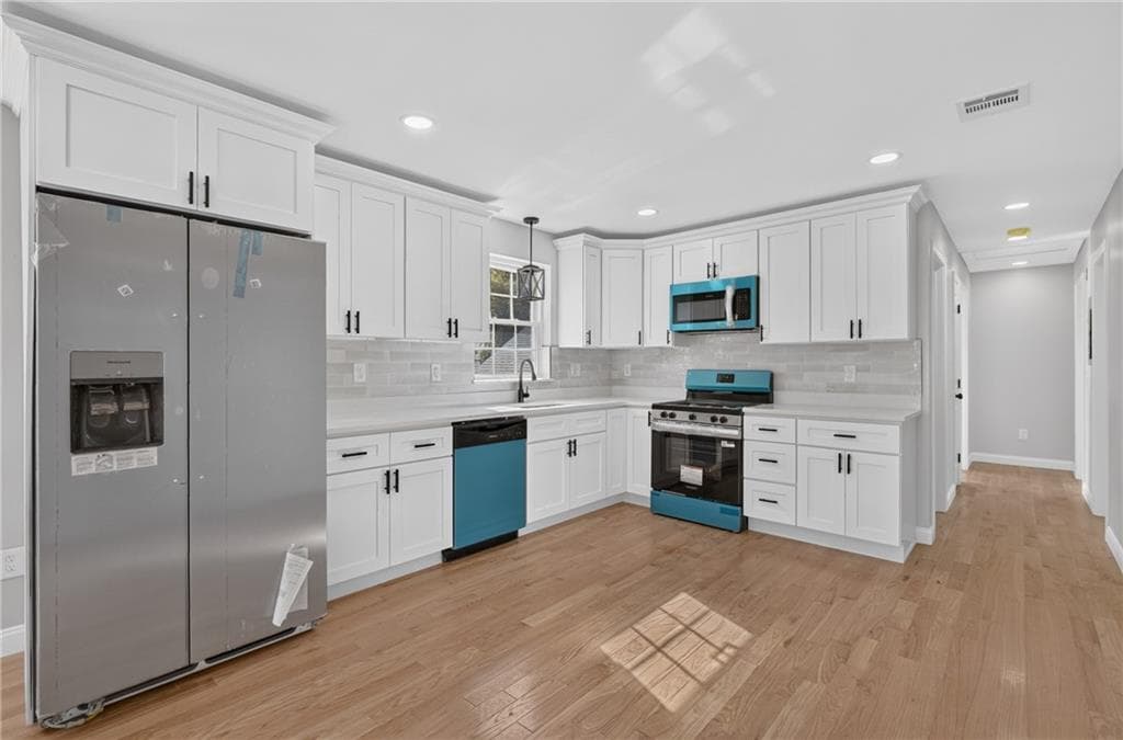 Multi Family at 91 Terrace Avenue, Providence, photo 34 of 48