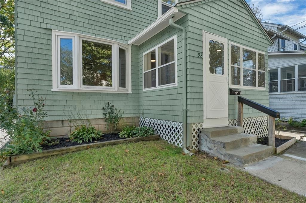 Single Family Residence at 92 Bartlett Avenue, Cranston, photo 41 of 42