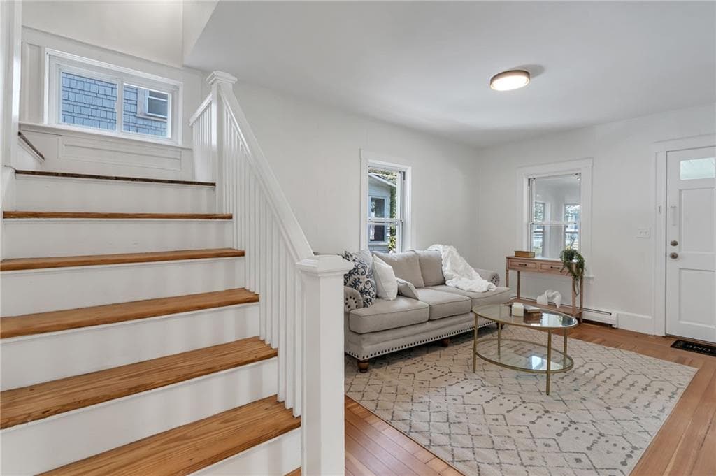 Single Family Residence at 92 Bartlett Avenue, Cranston, photo 11 of 42