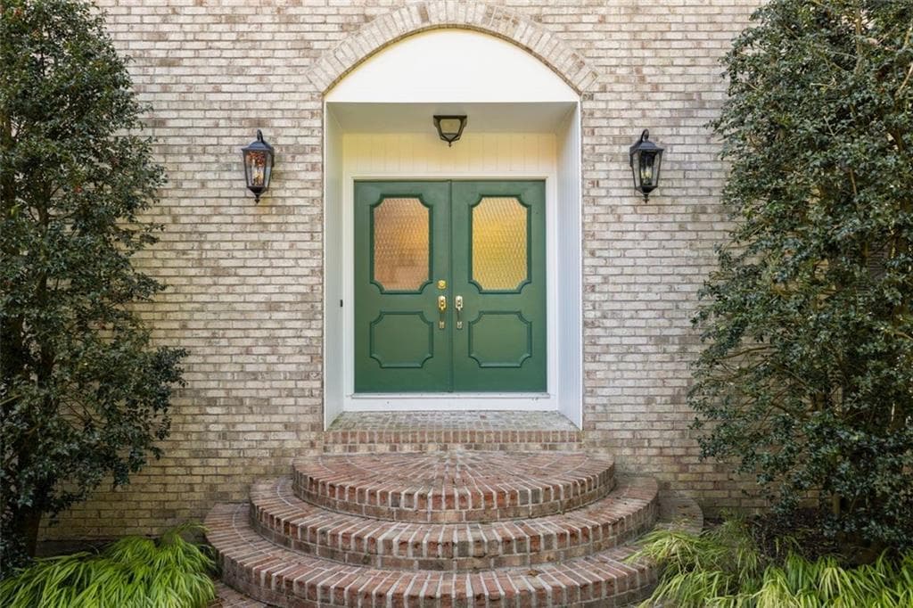 Single Family Residence at 5 Cartier Court, East Greenwich, photo 2 of 44