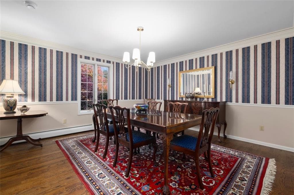 Single Family Residence at 5 Cartier Court, East Greenwich, photo 12 of 44