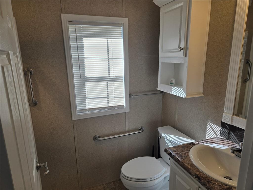 Single Family Residence at 73 Wright Way, Coventry, photo 15 of 24