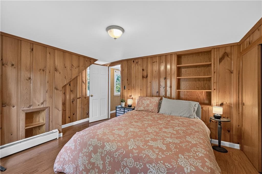 Single Family Residence at 202 Massachusetts Avenue, Warwick, photo 33 of 43