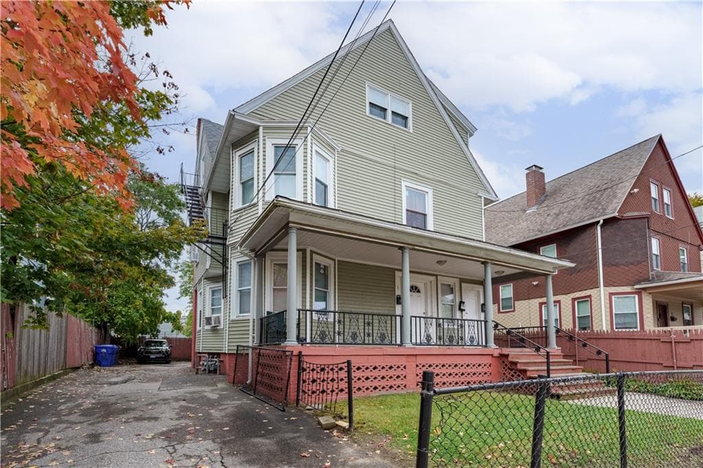 Multi Family at 20 Stanwood Street, Providence, photo 20 of 30