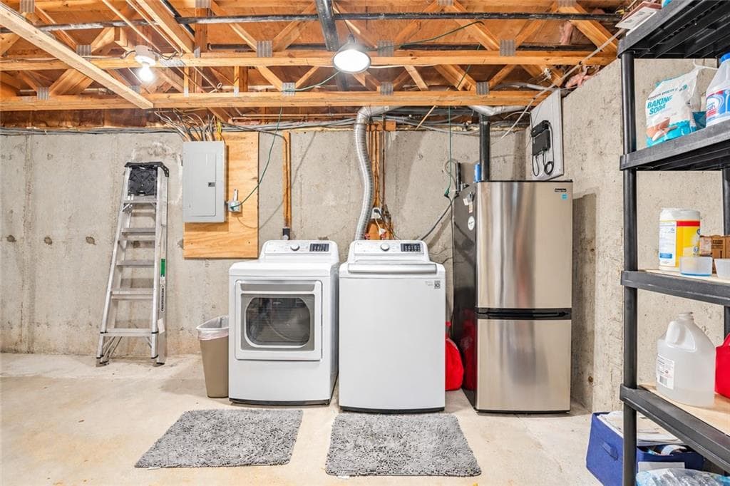 Condominium at 5 A Eagle Run, Warwick, photo 24 of 37