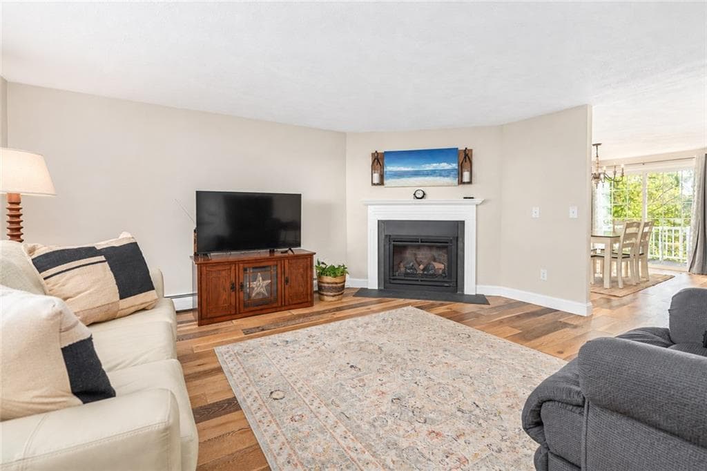 Condominium at 5 A Eagle Run, Warwick, photo 15 of 37