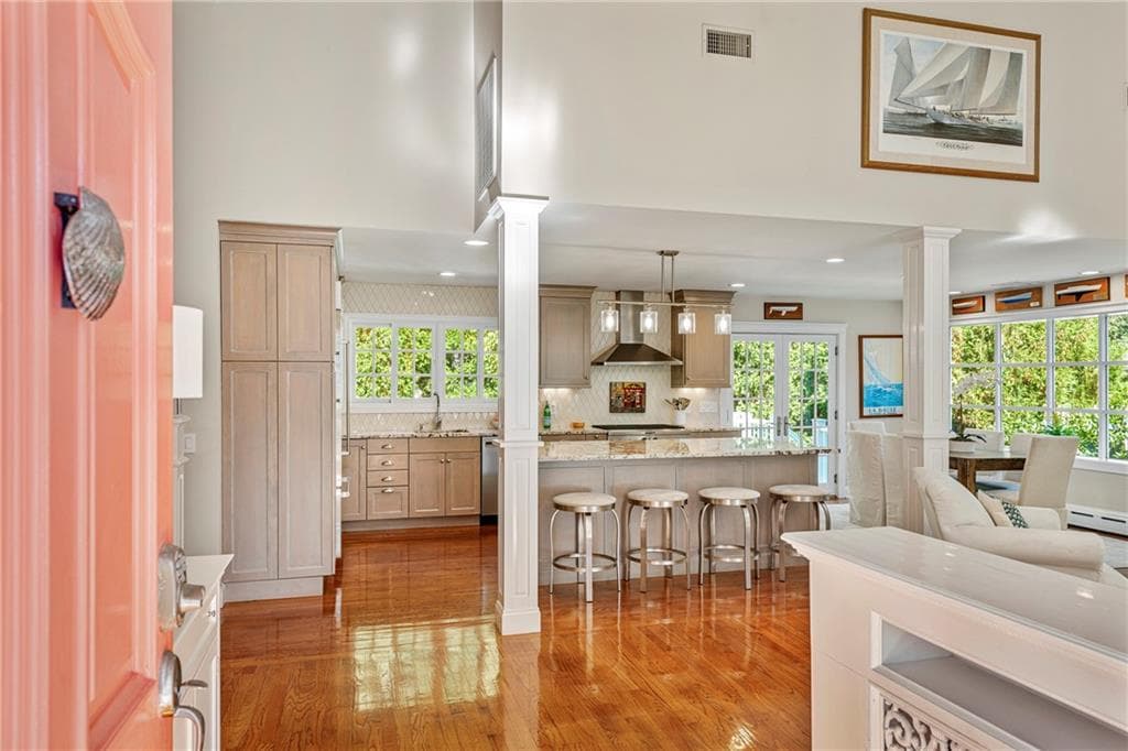Single Family Residence at 80 Ayrault Street, Newport, photo 5 of 50