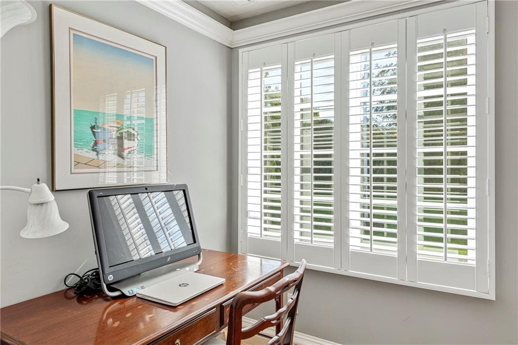 Single Family Residence at 80 Ayrault Street, Newport, photo 24 of 50