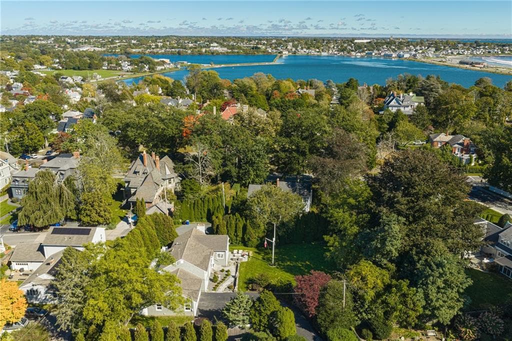Single Family Residence at 80 Ayrault Street, Newport, photo 49 of 50