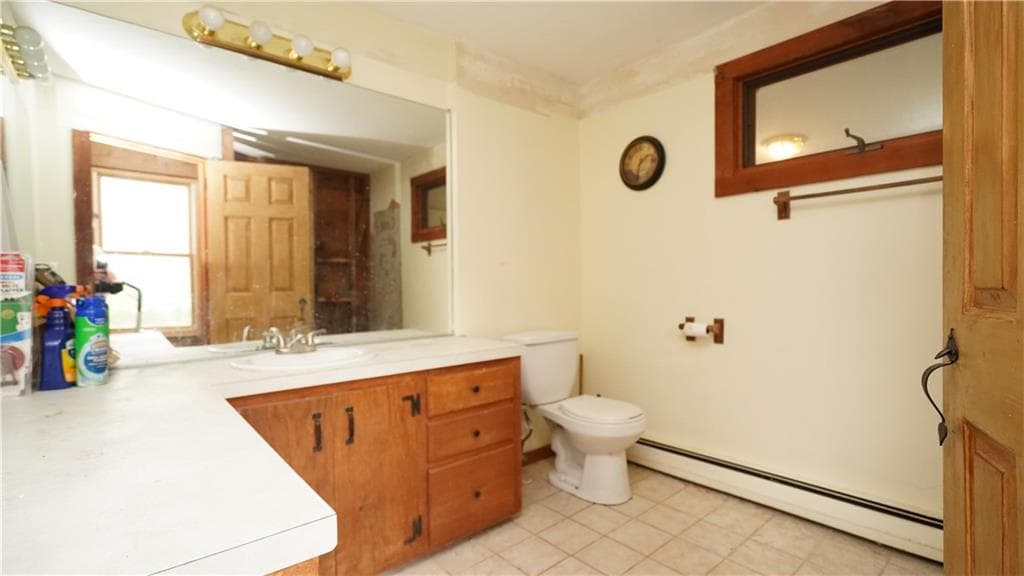 Single Family Residence at 195 Mount Hope Street, North Attleboro, photo 14 of 42