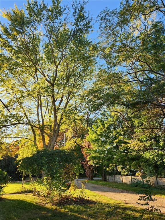 Single Family Residence at 195 Mount Hope Street, North Attleboro, photo 4 of 42
