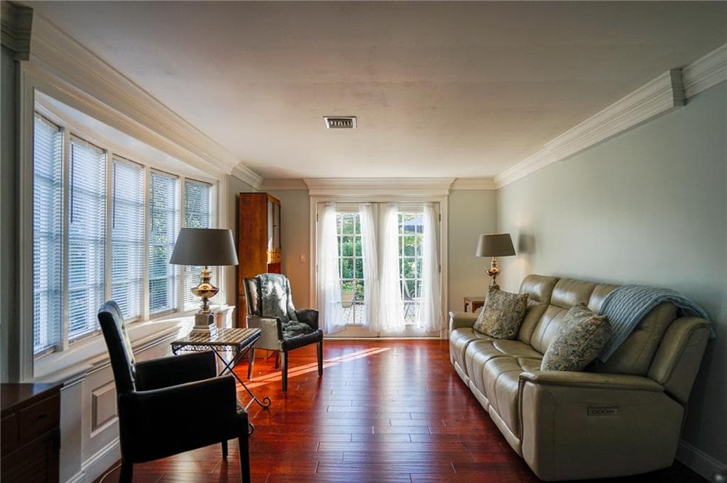 Single Family Residence at 6 Tryon Avenue, East Providence, photo 12 of 35