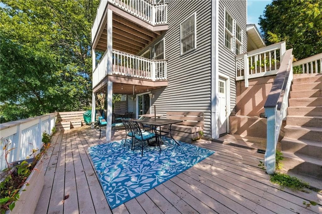 Single Family Residence at 13 Harding Avenue, East Providence, photo 9 of 47