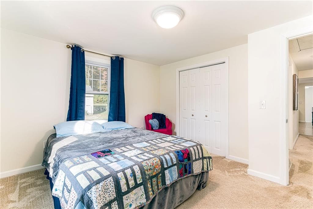 Single Family Residence at 122 Kingstown Road, Richmond, photo 21 of 25