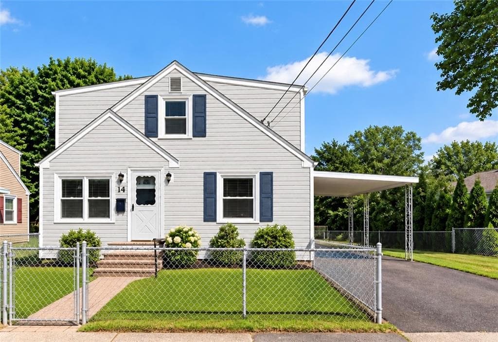 28 Hazard Street