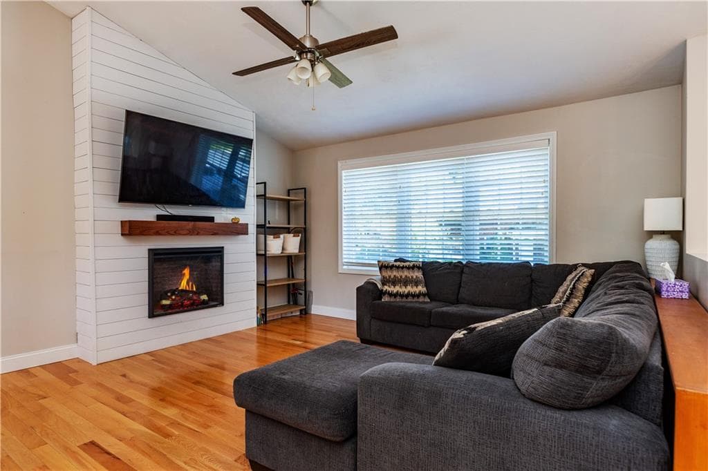 Single Family Residence at 255 Whipple Avenue, Burrillville, photo 6 of 50