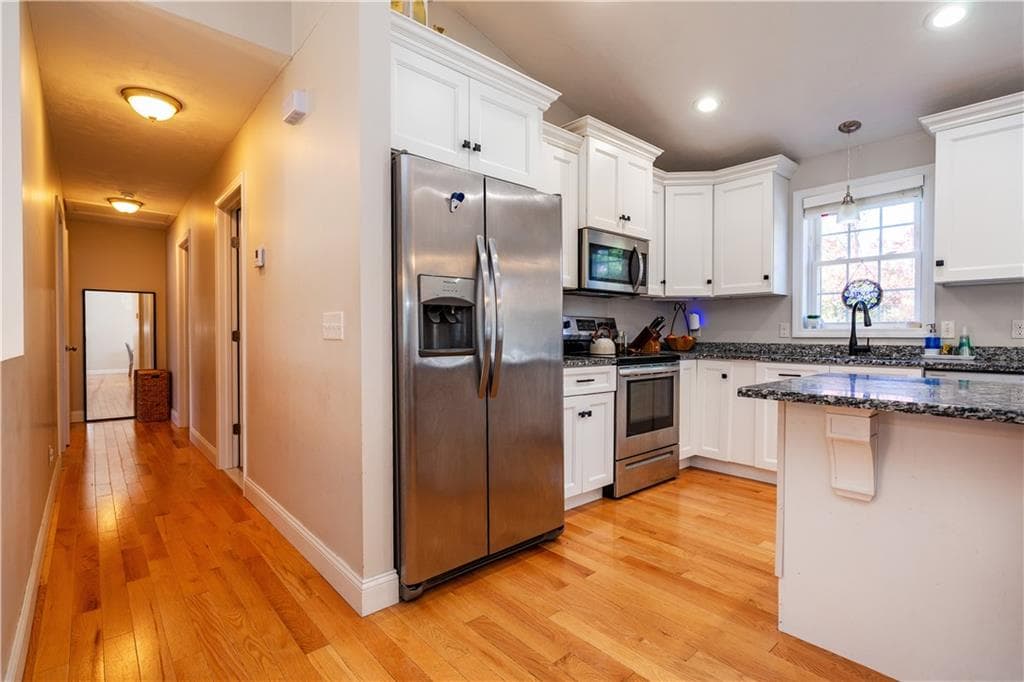 Single Family Residence at 255 Whipple Avenue, Burrillville, photo 18 of 50