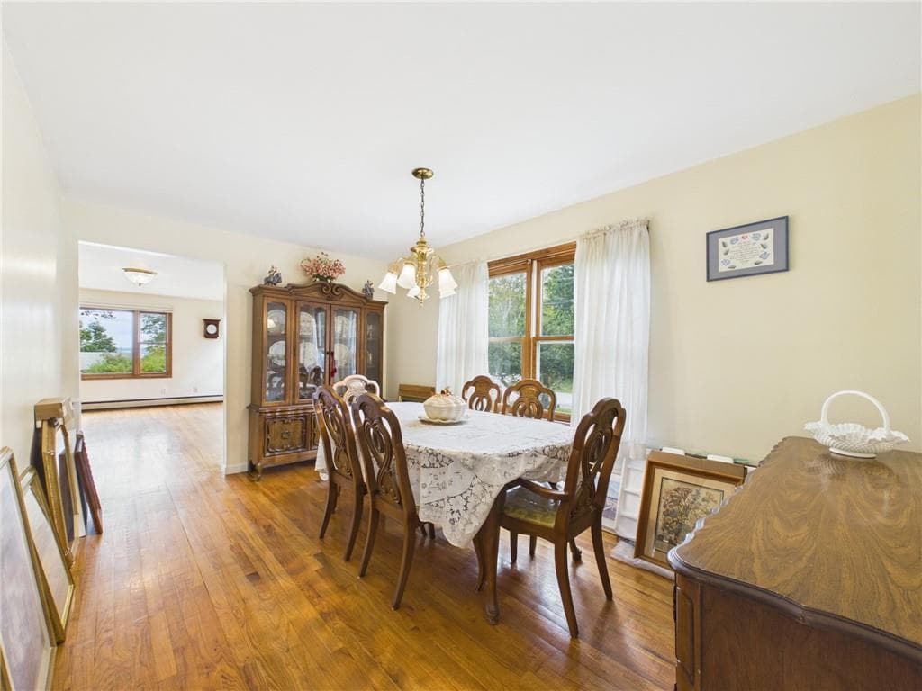 Single Family Residence at 871 East Shore Road, Jamestown, photo 7 of 34