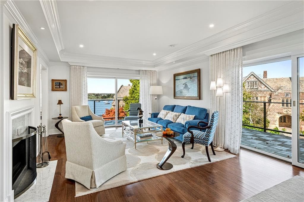 Condominium at 111 Harrison Avenue UNIT D5, Newport, photo 6 of 50