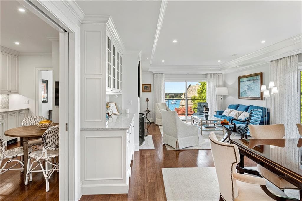 Condominium at 111 Harrison Avenue UNIT D5, Newport, photo 14 of 50