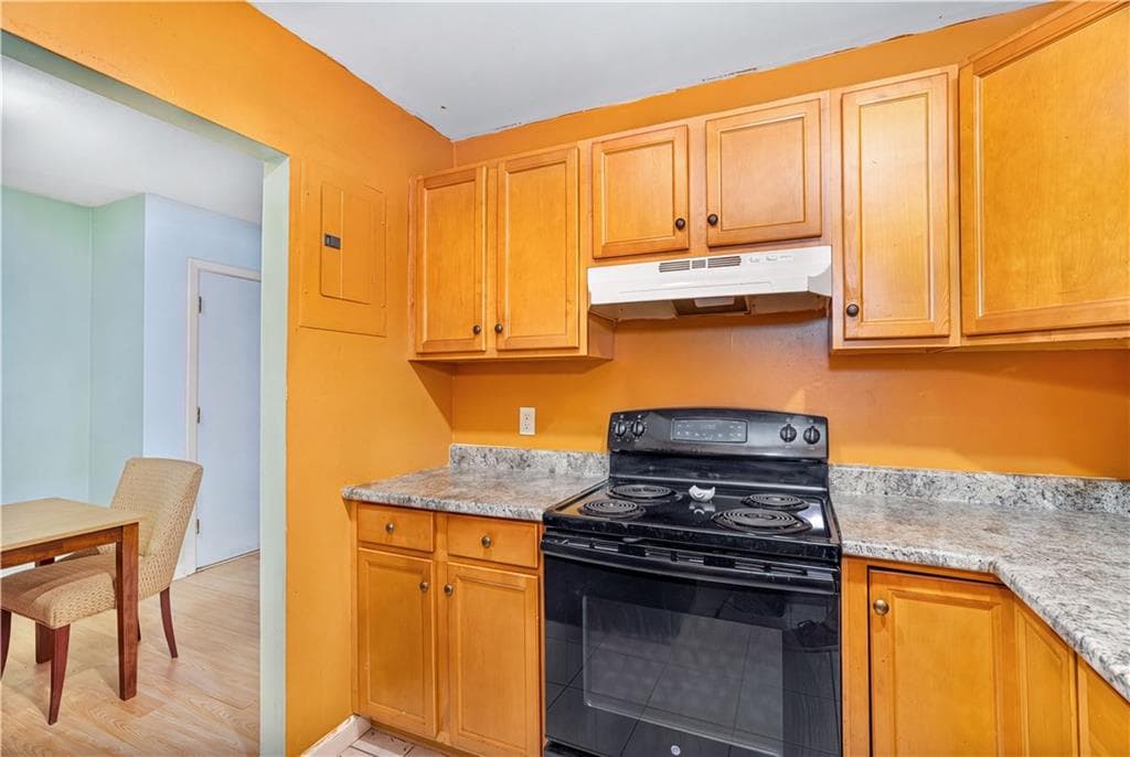 Condominium at 25 School Street UNIT 1S, Westerly, photo 13 of 31