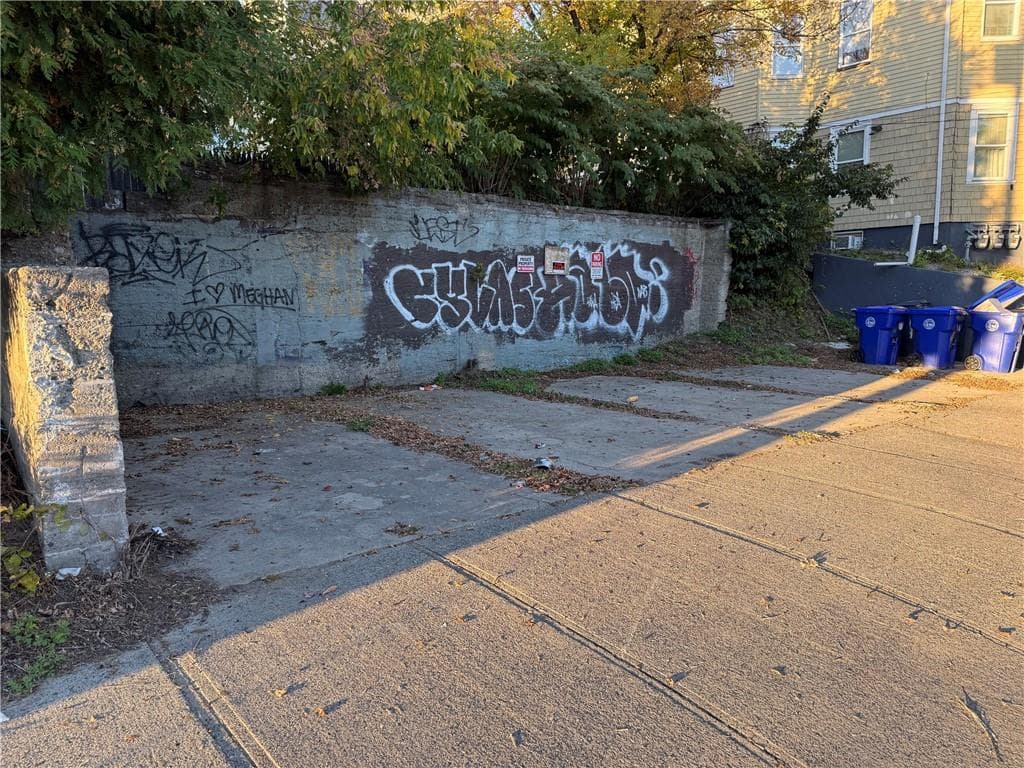 Unimproved Land at 86 Rugby Street, Providence, photo 2 of 4