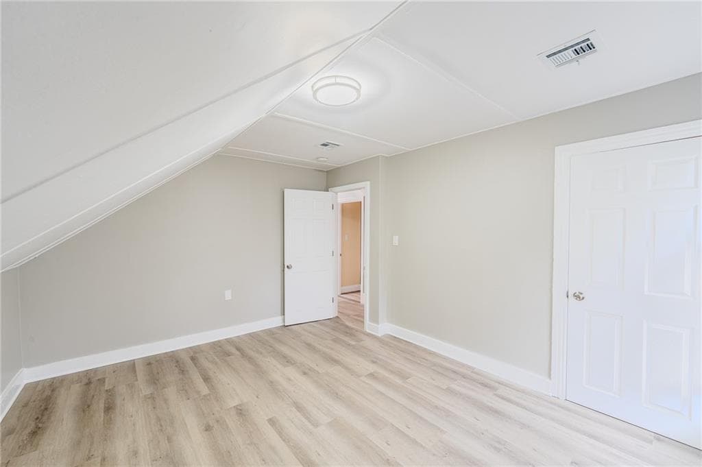 Multi Family at 111 113 Waverly Street, Providence, photo 6 of 45