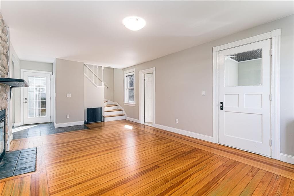 Single Family Residence at 97 Williams Avenue, East Providence, photo 11 of 39