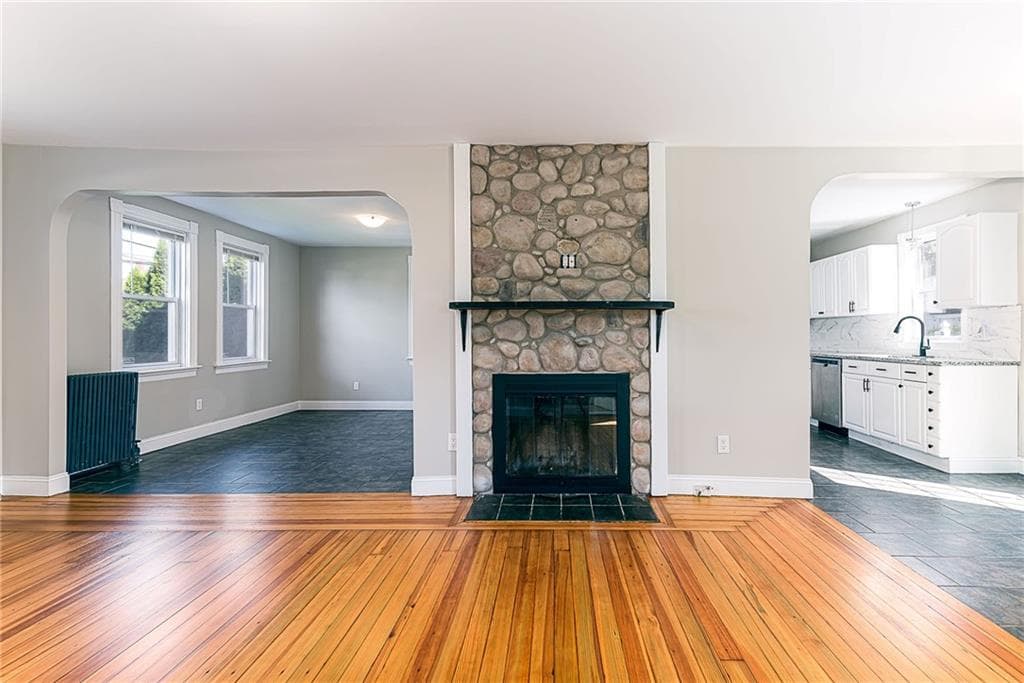 Single Family Residence at 97 Williams Avenue, East Providence, photo 8 of 39