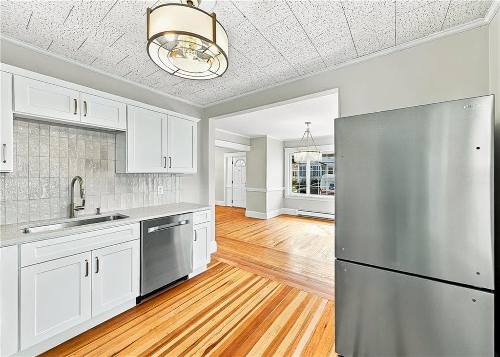 Single Family Residence at 54 Holburn Avenue, Cranston, photo 14 of 41