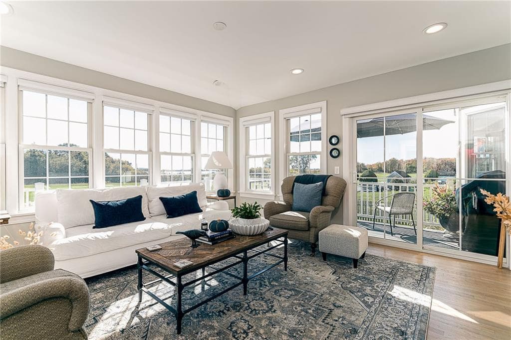 Single Family Residence at 11 S Fairway Avenue, Westerly, photo 20 of 39