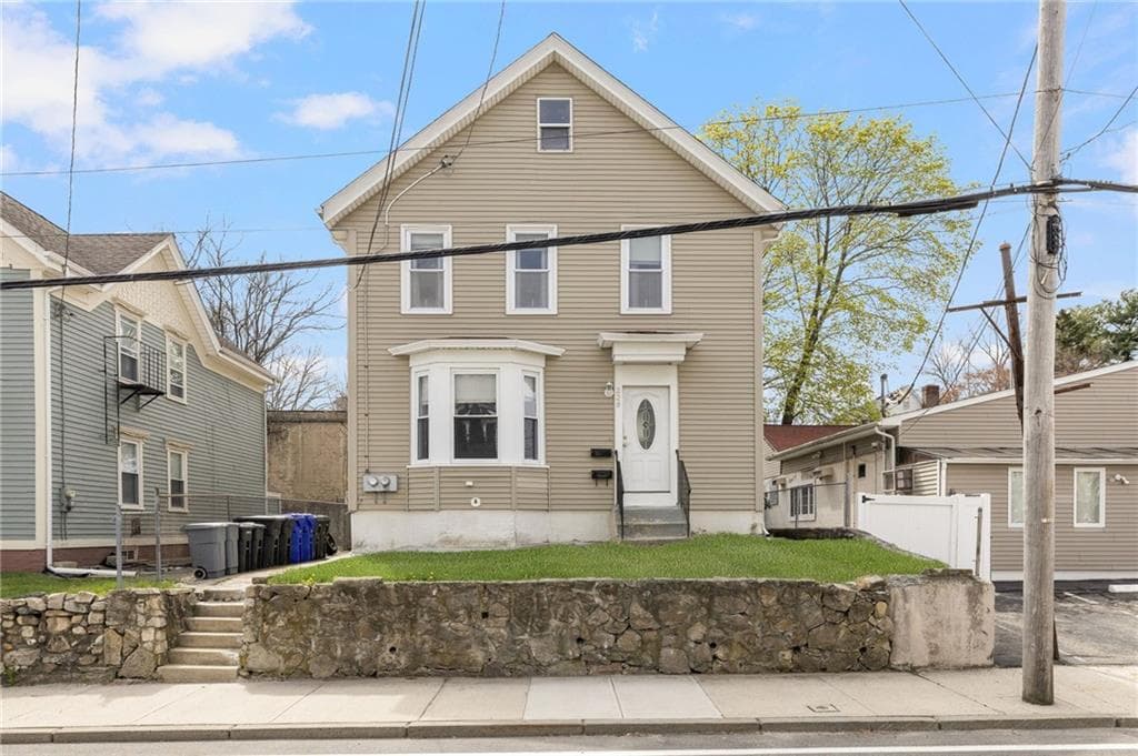 228 Woonasquatucket Avenue