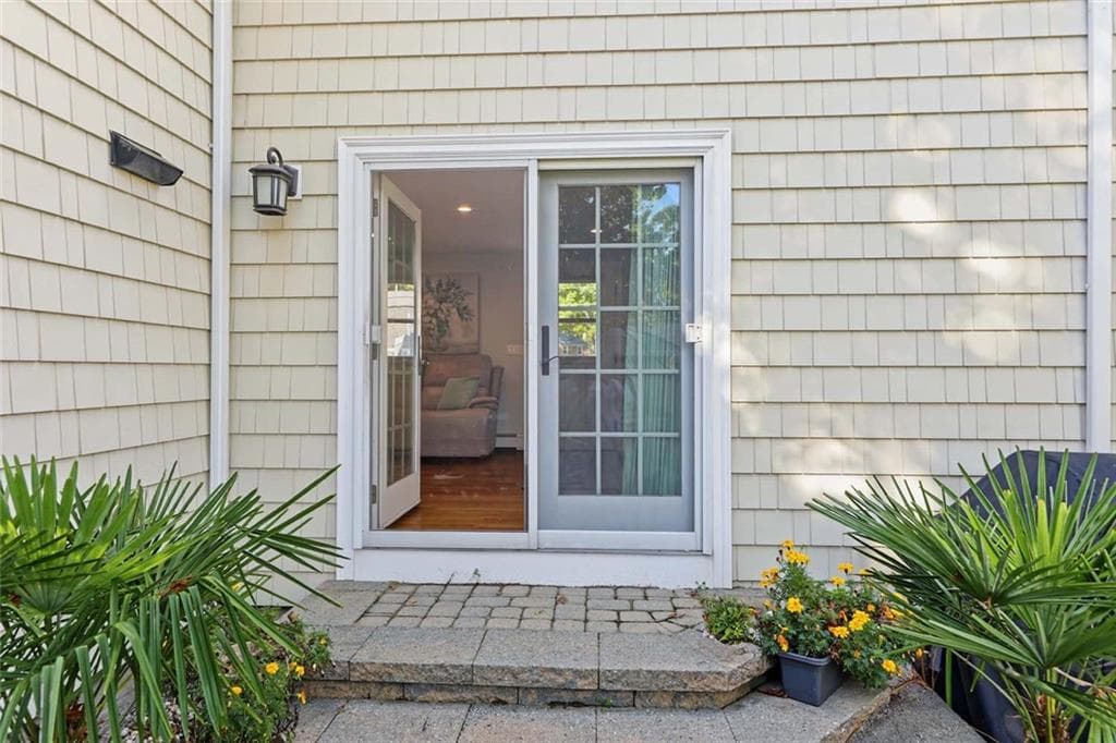 Single Family Residence at 6 Fireside Drive, Barrington, photo 42 of 47