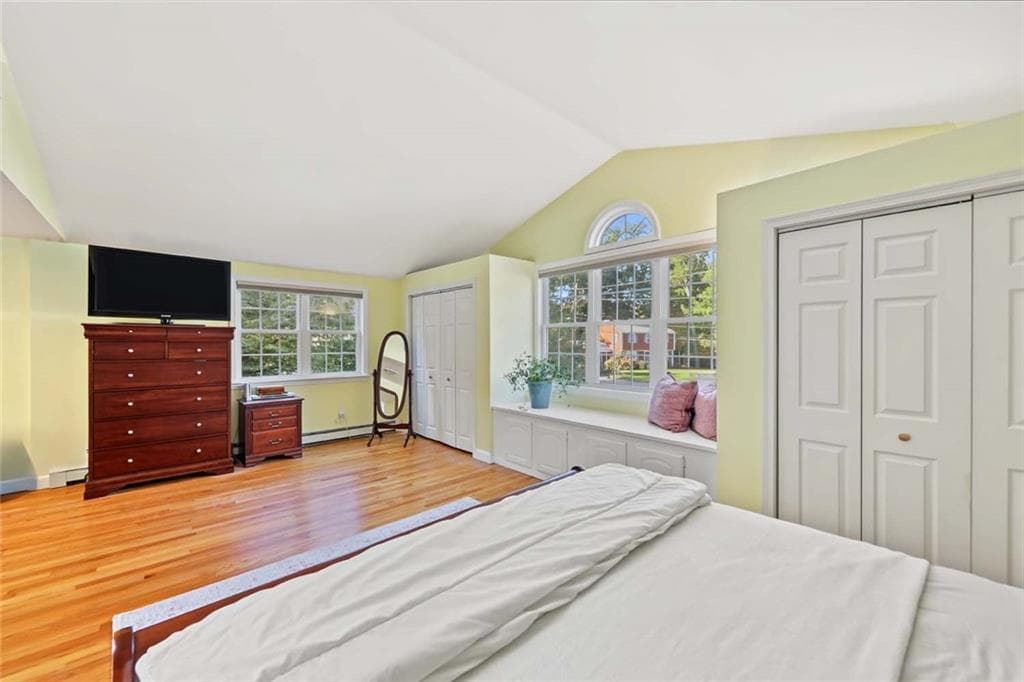 Single Family Residence at 6 Fireside Drive, Barrington, photo 29 of 47