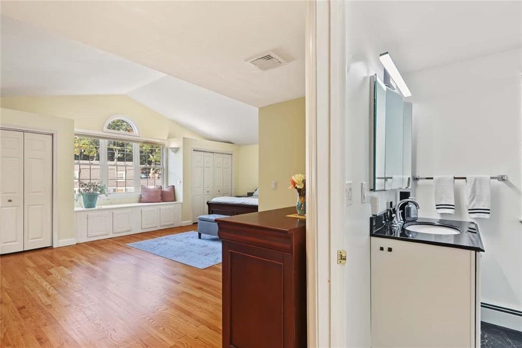 Single Family Residence at 6 Fireside Drive, Barrington, photo 25 of 47