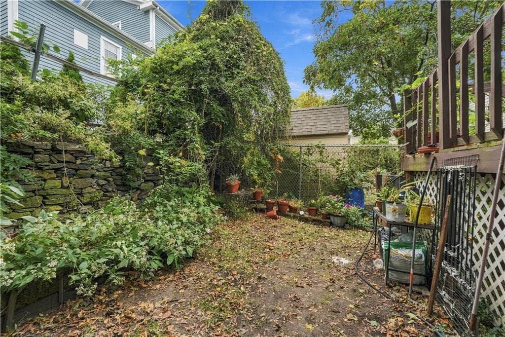 Multi Family at 135 Marlborough Street, East Greenwich, photo 20 of 25